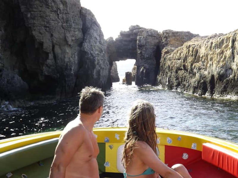 Malta: Blue Lagoon, Caves & around Comino Private Speedboat - The first cruise toward Comino