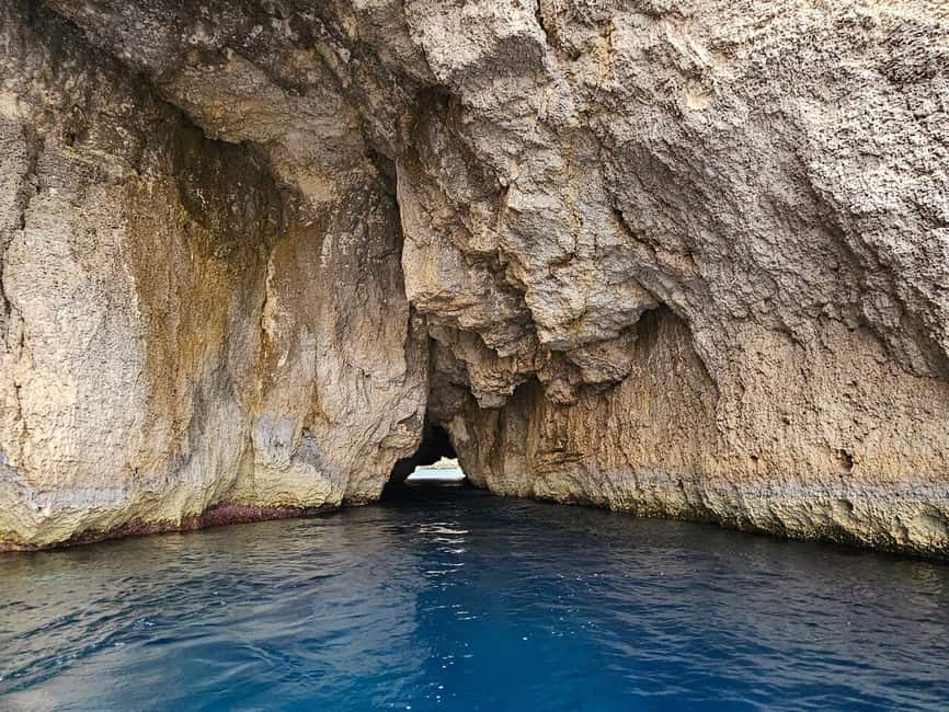 Malta: Blue Lagoon, Caves & around Comino Private Speedboat - Darren’s role and the value of a local skipper