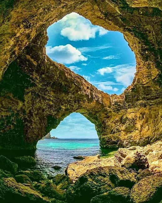 Malta’s Splendour Excursion - Trips in Blue Grotto & Comino - Comino’s Caves And The Blue Lagoon