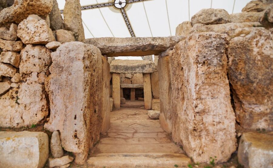 Malta Tour : Private Car- Mdina, Marsaxlokk, Blue Grotto - Ħaġar Qim and Malta’s prehistoric temples