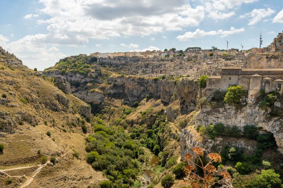 Matera: Sassi Tour with Cave House and Rupestrian Church - Why a two-hour walk is the right introduction to Matera