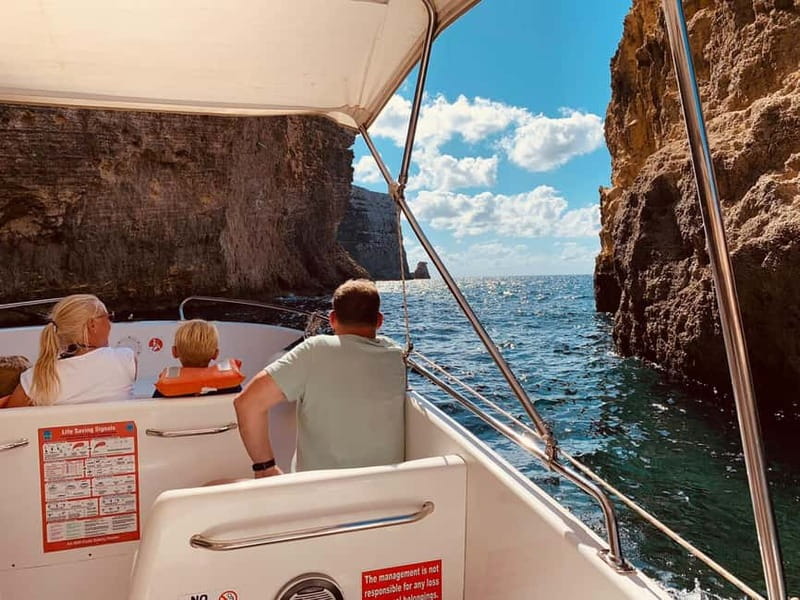 Mellieha: 1:00pm Speedboat round Comino Caves 2h Blue Lagoon - What to bring and what to expect on the boat