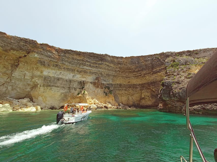 Mellieha: 3:00pm Speedboat round Comino Caves 2h Blue Lagoon - Leaving Marfa Bay for Comino
