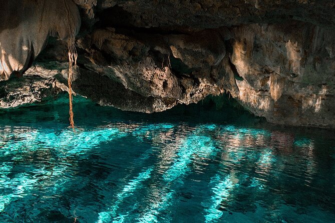 Merida : Guided tour of Uxmal, Kabah and Cenote with Lunch - The cenote comes after the heat
