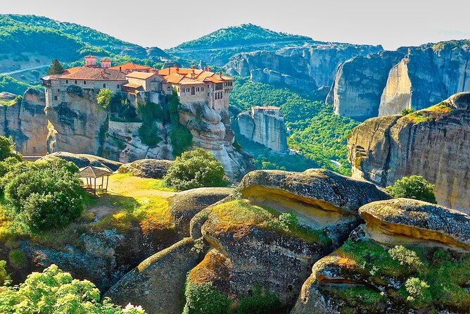 Meteora Monasteries & Caves Unesco Wonder in Greece Day Trip - Leaving Athens before the roads get busy
