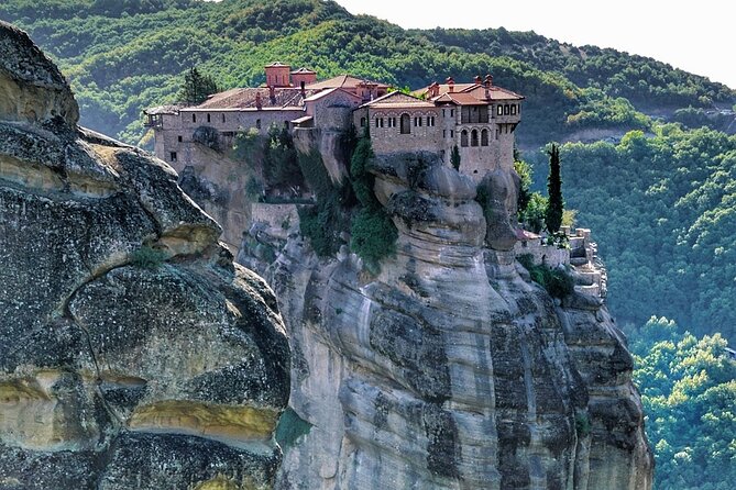 Meteora Monasteries & Caves Unesco Wonder in Greece Day Trip - Thermopylae on the road back to Athens