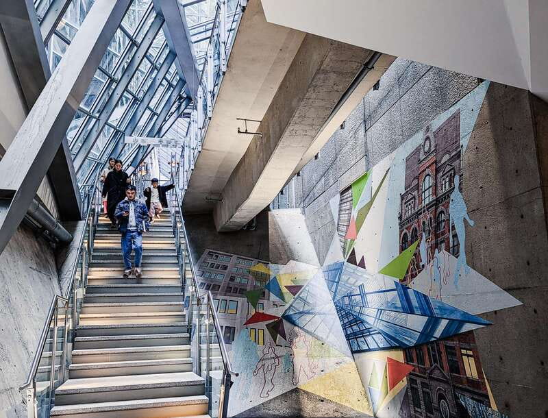 Montreal: RESO Underground City and Downtown Walking Tour - Starting at 1204 McGill College Avenue