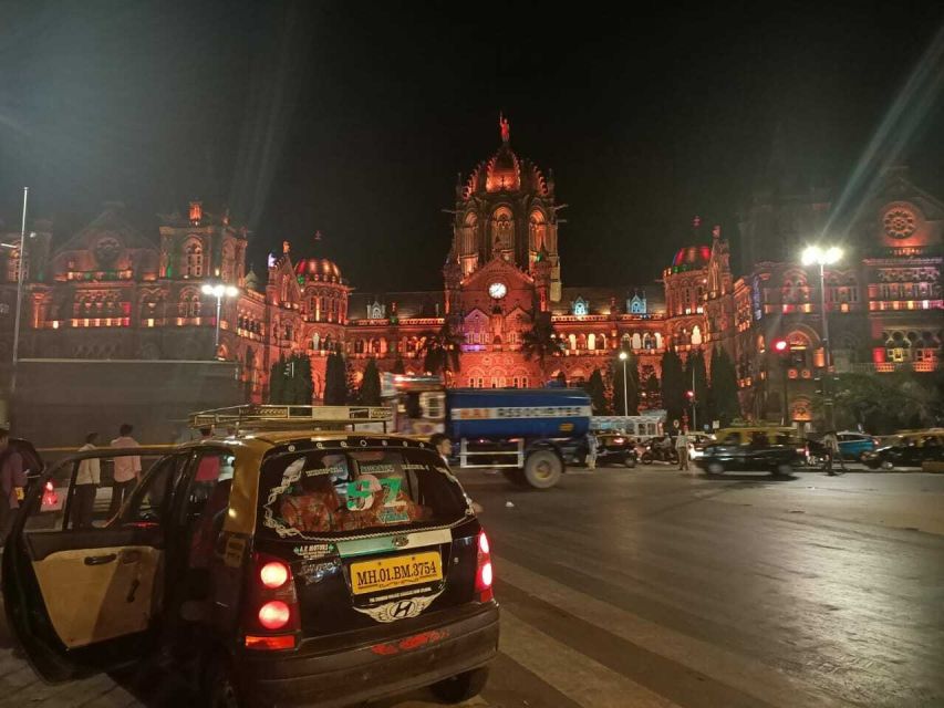 Mumbai: City Tour, Elephanta Caves, Dharavi Slum W/Options - Elephanta Caves and the climb to Shiva