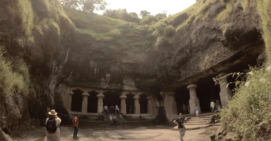 Mumbai: Elephanta Caves Half-Day Guided Tour with Expert - Why Elephanta is worth leaving Mumbai for