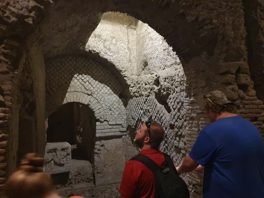 Naples: City Walking Tour w/ Underground Roman Ruins Ticket - Via San Gregorio Armeno and Via dei Tribunali
