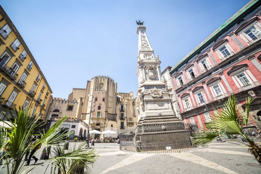 Naples: Historic Center Guided Tour with Underground Ruins - Via San Gregorio Armeno and Neapolitan nativity art