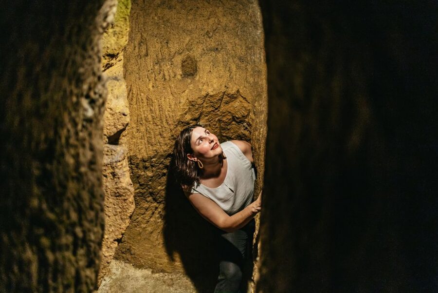 Naples: Spanish Quarters Underground Guided Tour - The Neapolitan Aqueduct and its second life