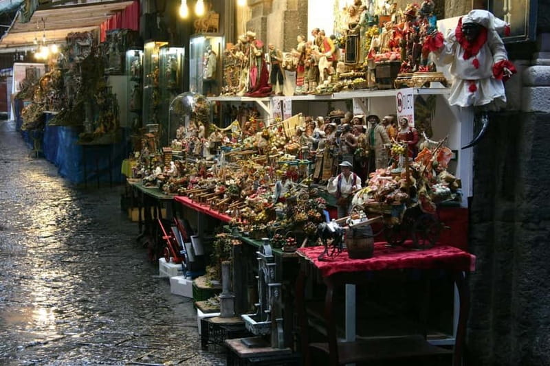 Naples Top Sights & Underground small group tour - Who will enjoy this Naples walk