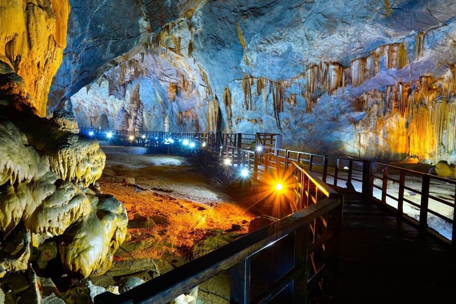 National Park - Paradise Cave & Phong Nha Cave - Lunch and the practical value of $51