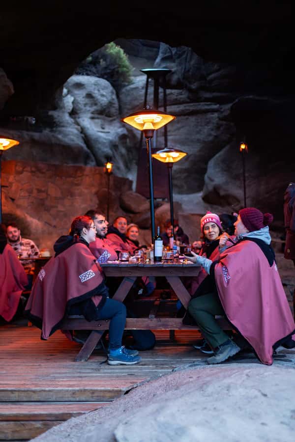 NATIVE EXPERIENCE - LAKES AND CAVERNS - Who Will Enjoy This Three-Hour Experience Most