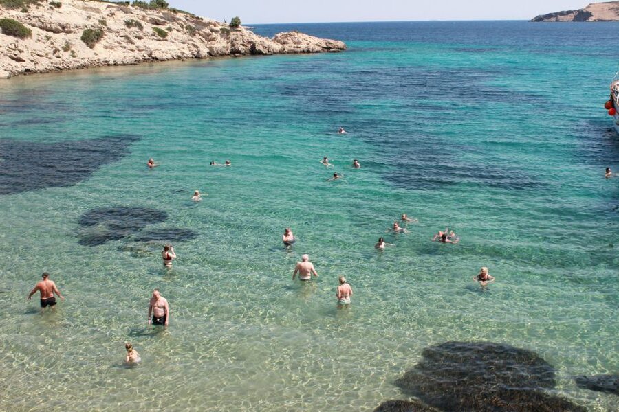 Naxos: Cruise to Rina Cave & Ano Koufonissi with BBQ Lunch - A full day from Agia Anna to the Small Cyclades