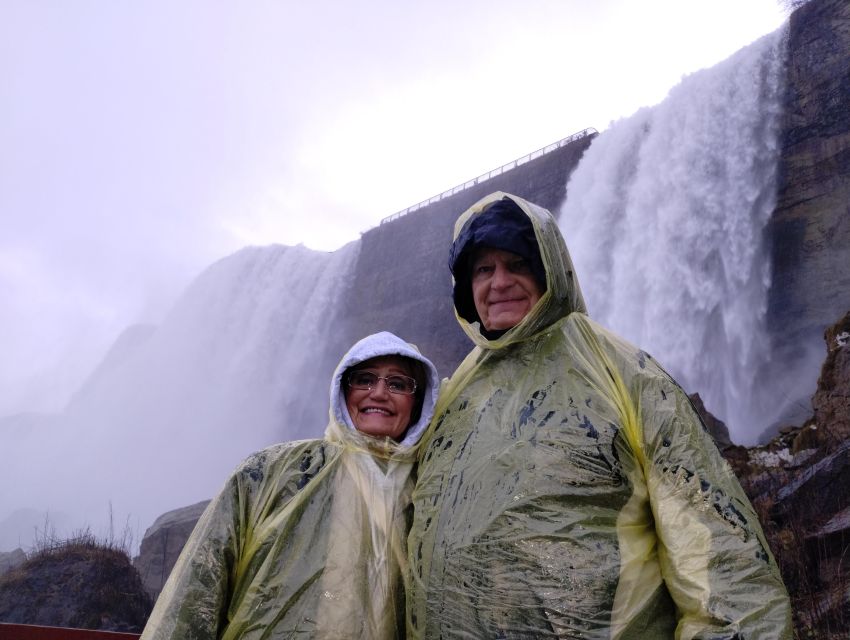 Niagra Falls, USA Side: Boat, Cave and Shuttle pass Tour - When to go and what to carry