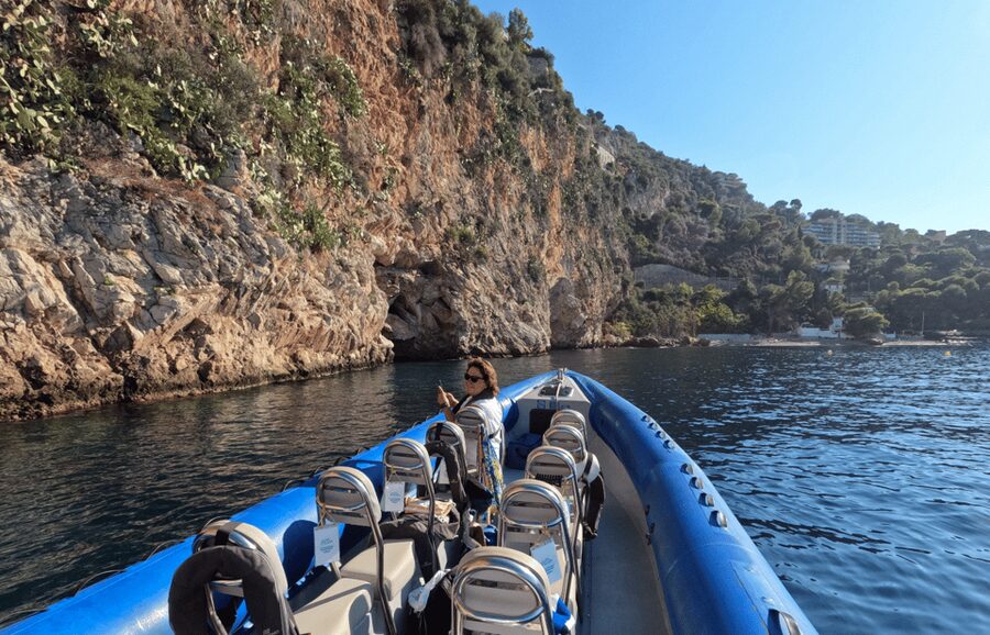 Nice: Mala Caves, Villefranche & Snorkeling Boat Tour - Villefranche-sur-Mer, with just enough time to wander