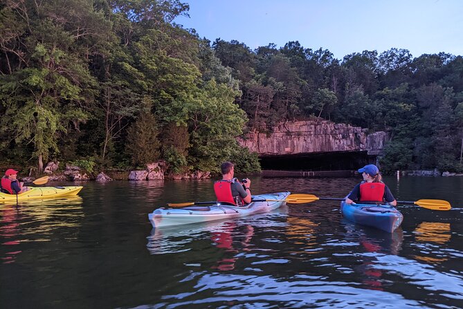 Nickajack Bat Cave Kayak Tour with Chattanooga Guided Adventures - Local stories before the bats appear