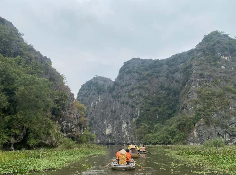 Ninh Binh Cycling Tour: Tam Coc Boat, Mua Cave & Rural Life - Cycling back through quiet backroads