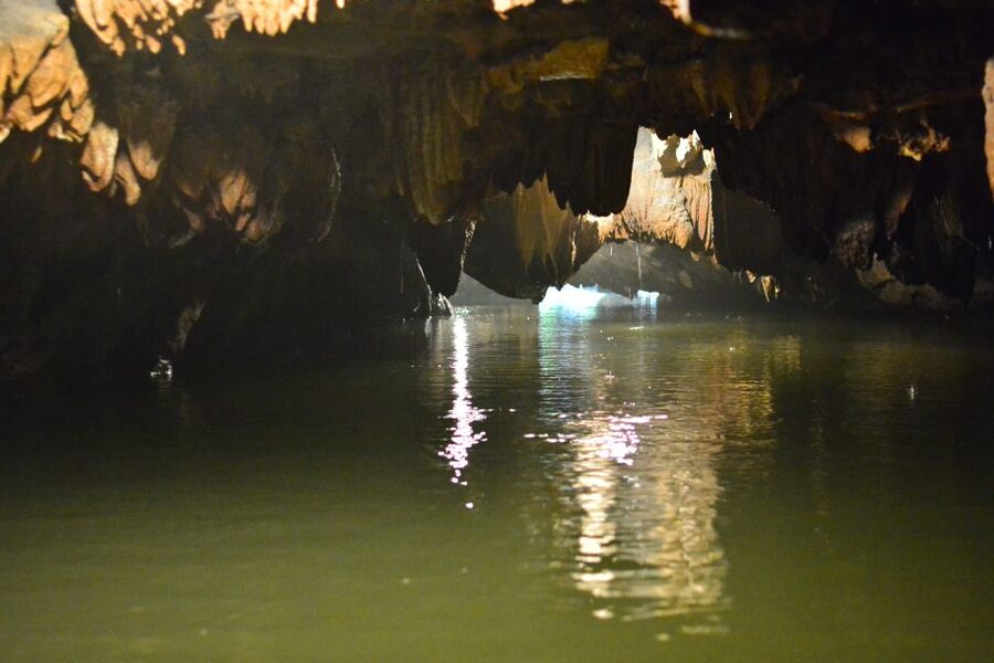 Ninh Binh: Hoa Lu, Mua Cave, and Trang An Tour and Boat Ride - Weather, clothing, and the feel of the day