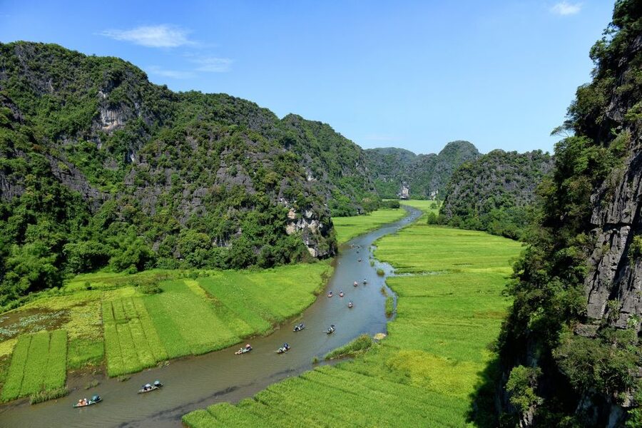 Ninh Binh: Hoa Lu, Trang An and Mua Caves Hiking Day Trip - Mua Cave and the 486-step climb