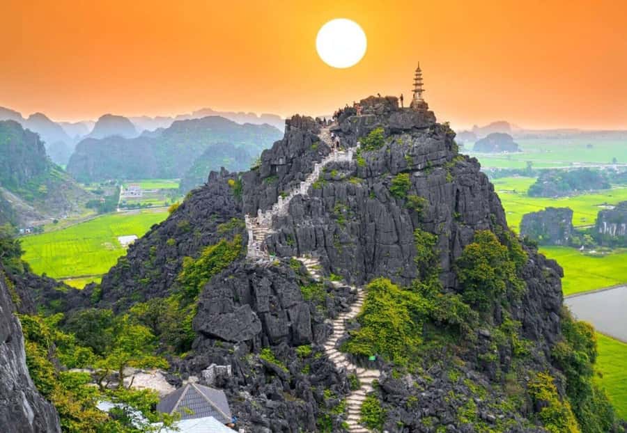 Ninh Binh Jeep Tour: Trang An Boat Ride, Bich Dong, Mua Cave - Key points at a glance