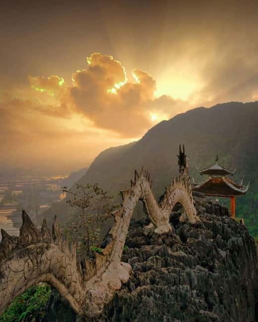 Ninh Binh Sunset Motorbike: Mua Cave, Coi Khe & Hoa Lu Town - Guide quality and the personal feel