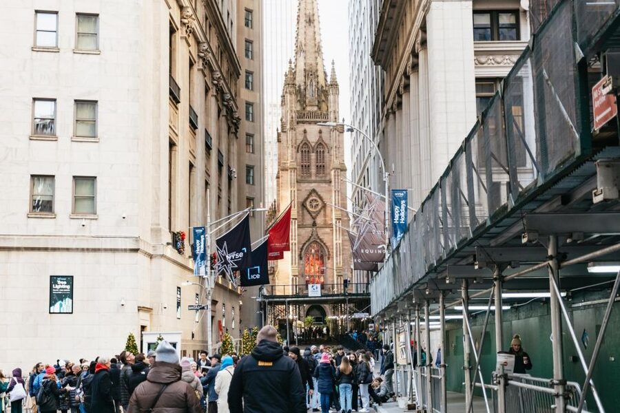 NYC: History of Slavery & Underground Railroad Walking Tour - Fraunces Tavern, Trinity Church, and Wall Street