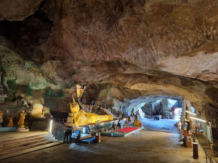 Pa Tong: Rainforest Day Trip with Cave, Rafting, ATV & Lunch - Thai lunch and a busy activity center