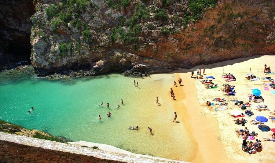 Peniche: Berlengas Island Trip, Hiking and Cave Tour - The 25 to 30 minute Atlantic crossing