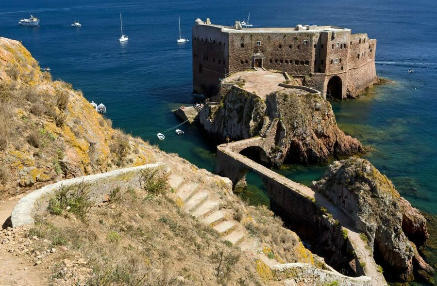 Peniche: Berlengas Roundtrip and Glass-Bottom Boat Cave Tour - The ferry crossing to the archipelago
