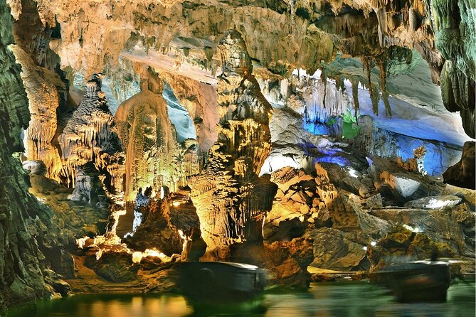 Phong Nha & Paradise Cave - 1 Day All Inclusive - Lunch in Phong Nha Village