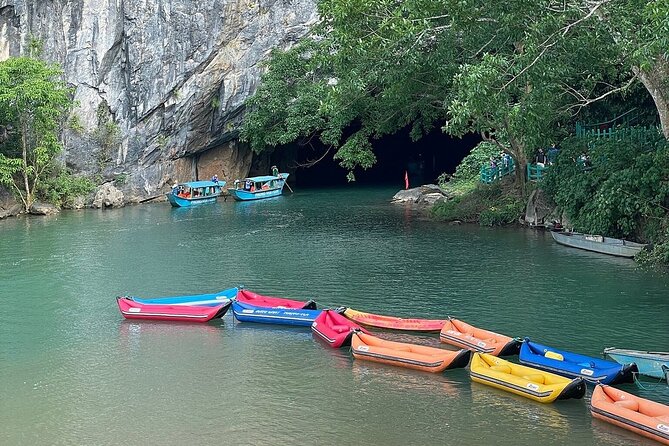 Phong Nha & Paradise Cave - 1 Day All Inclusive - Phong Nha Cave by dragon boat