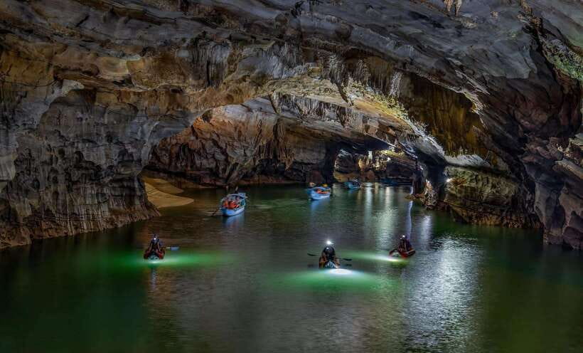 Phong Nha: Phong Nha Cave Expedition 4.5 km by Kayak - Why this is more than a standard Phong Nha boat tour
