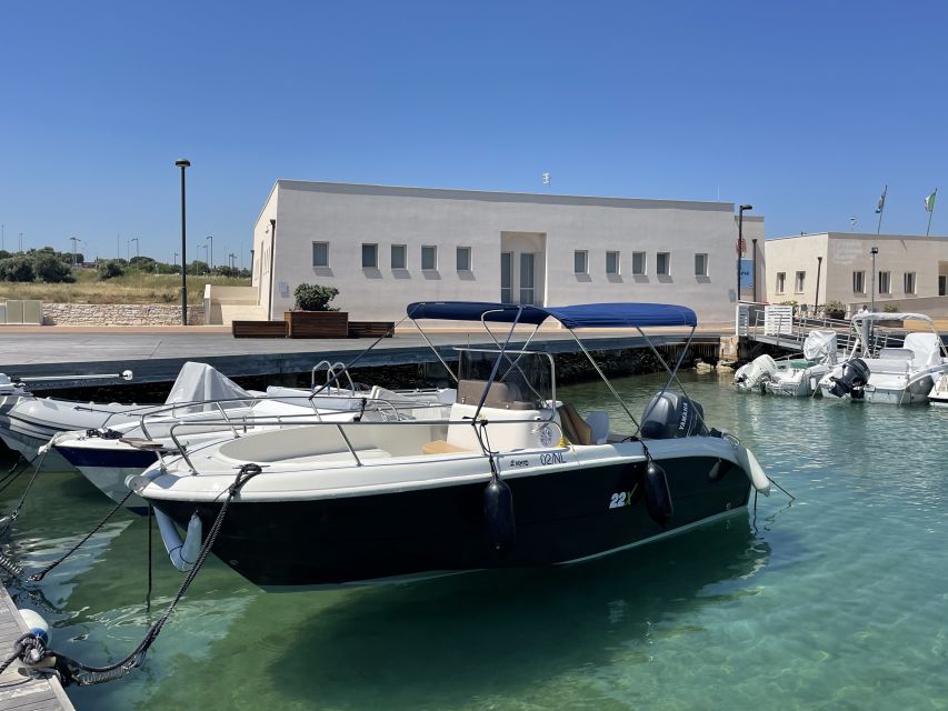 Polignano a Mare: 2-Hour Sea Cave Exploration Private Cruise - Meeting at Cala Ponte and getting settled