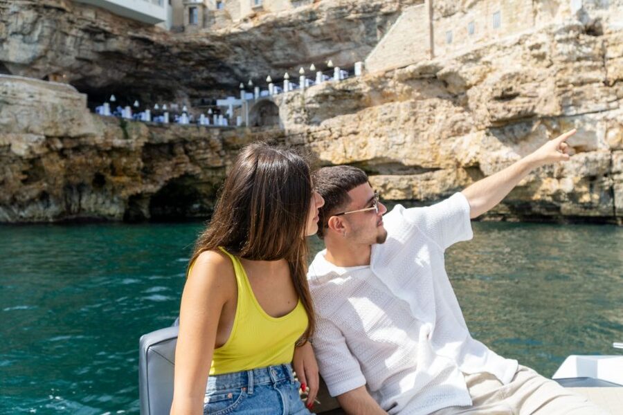 Polignano a Mare: 2-Hour Sea Cave Exploration Private Cruise - Swimming in the clear water