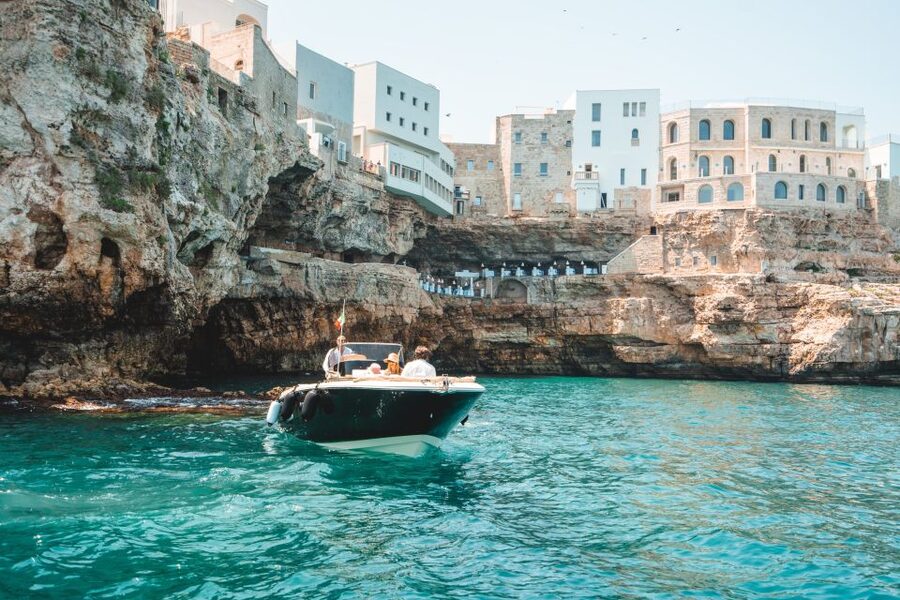 Polignano a Mare: Boat Cruise to Scenic Caves with Prosecco - Grotta Azzurra and Grotta delle Rondinelle