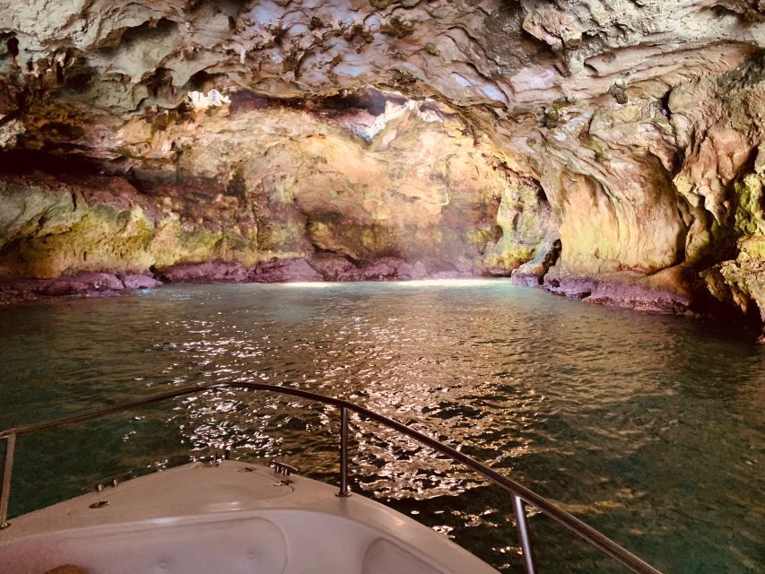 Polignano a Mare: Cave Boat Tour with Aperitif - The swimming stop at Grotticella Sella