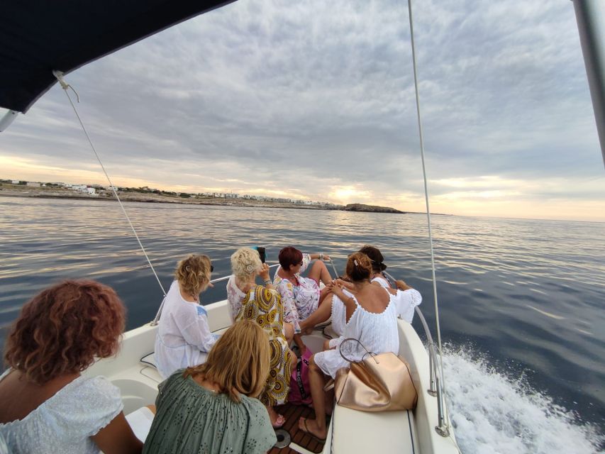 Polignano a Mare: Speedboat Cruise to Caves with Aperitif - Grotta Ardito, Grotta delle Monache, and the Hermit’s Rock