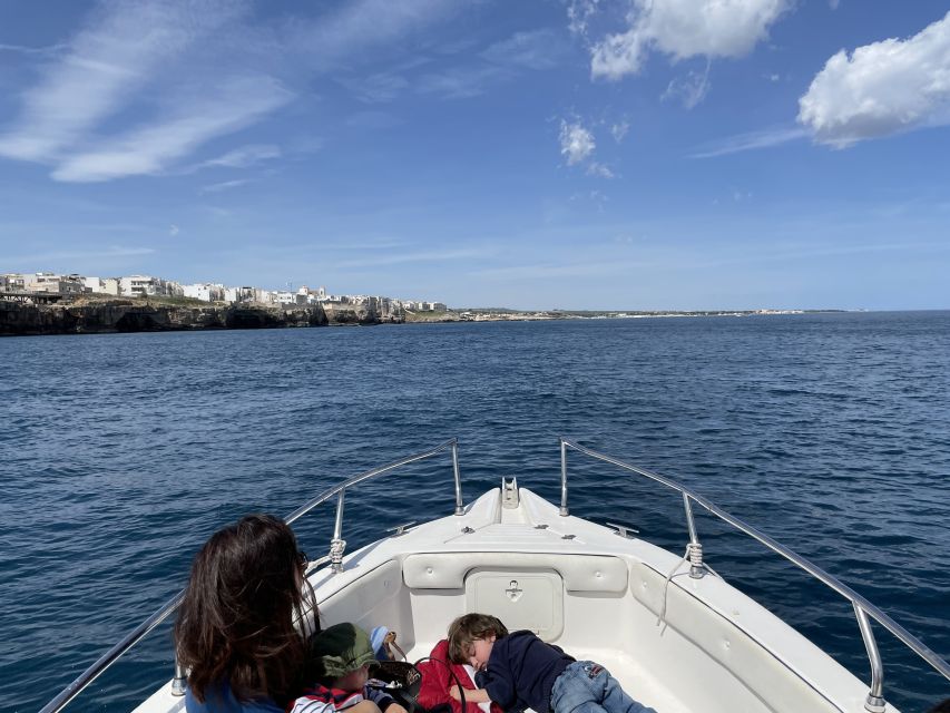 Polignano a Mare: Speedboat Cruise to Caves with Aperitif - Cala Port’Alga and the Cave of Pigeons