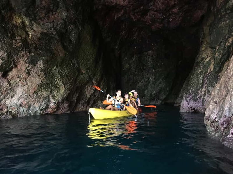 Pollença: Kayak Discovery – Snorkeling and Caves - Following the cliffs, reefs, and karst rock