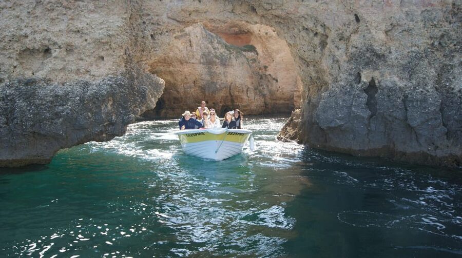 Ponta da Piedade:Express grotto tours - Dona Ana Beach and the first coastal views