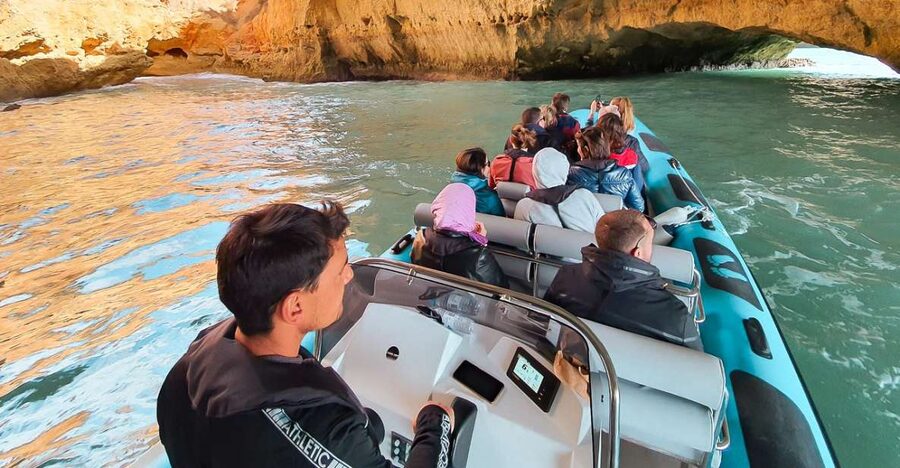 Portimão: Benagil Cave and Praia de Marinha Boat Tour - Key points to know before booking