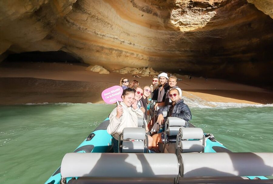 Portimão: Benagil Cave and Praia de Marinha Boat Tour - Who should book this boat tour?
