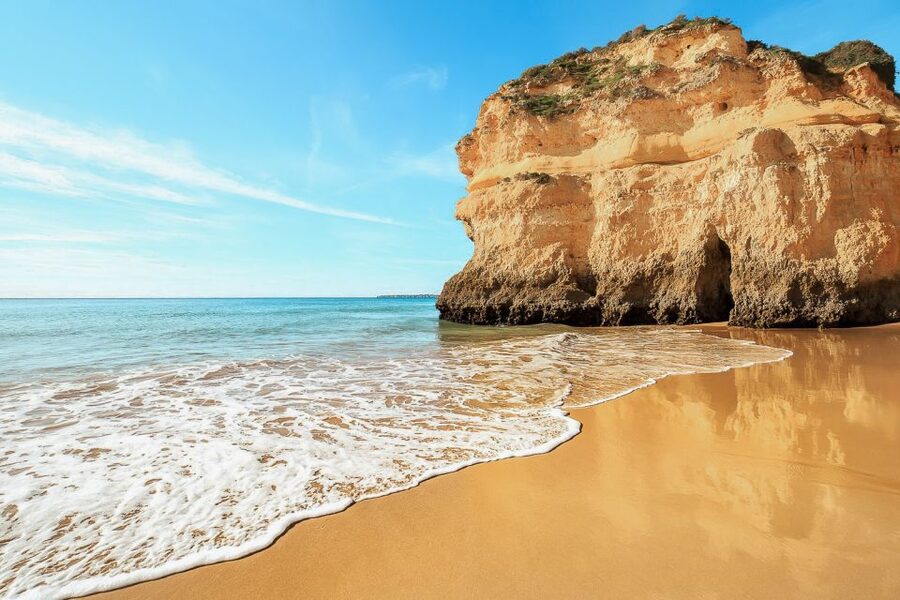 Portimão: Benagil Cave and Praia de Marinha Boat Tour - A coast tour that goes beyond Benagil