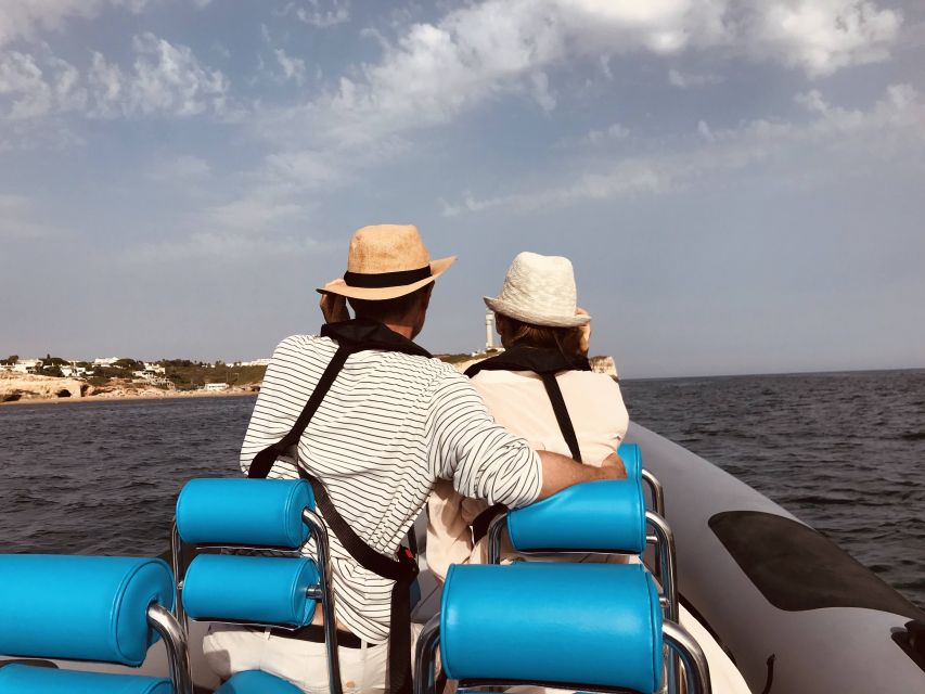 Portimão: Benagil Cave, Marinha Beach Speedboat Tour - Entering Benagil Cave by boat