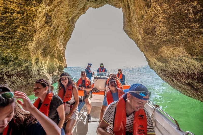 Portimão: Benagil Caves and Coastline Boat Tour - Leaving Portimão by the Arade River