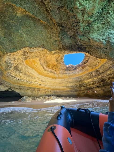 Portimão: Benagil Caves and Coastline Boat Tour - What the two-hour schedule really means