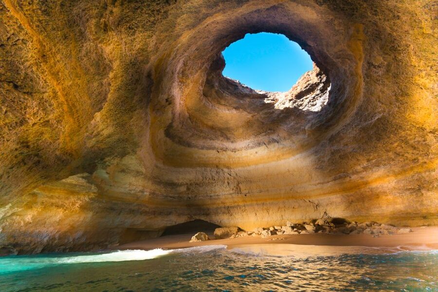 Portimão: Benagil Sea Caves Speedboat Adventure Tour - Why this Portimão boat trip works
